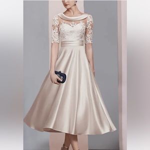 Perfect mother of the bride/ groom dress. And even christmas party dress.